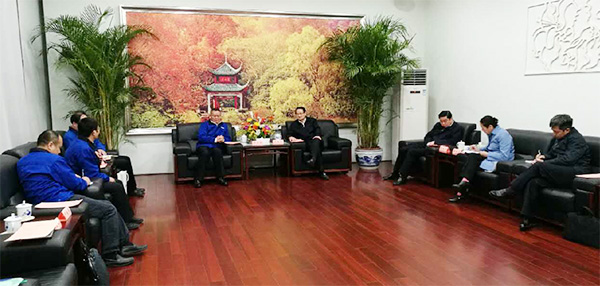 湖南省委常委、長沙市委書記易煉紅專項會見中鐵山河董事長何清華一行