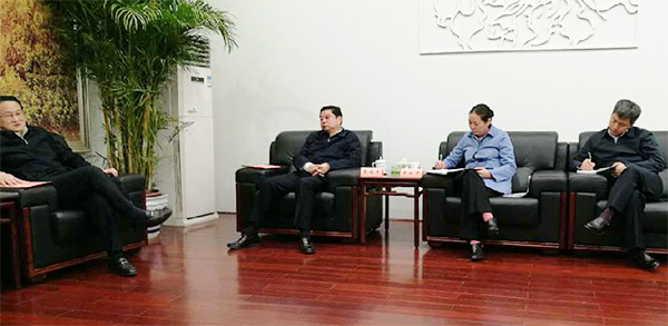 湖南省委常委、長沙市委書記易煉紅專項會見中鐵山河董事長何清華一行