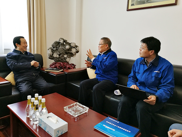 你們“一點三線”我記住了！達哲省長為山河智能鼓勁