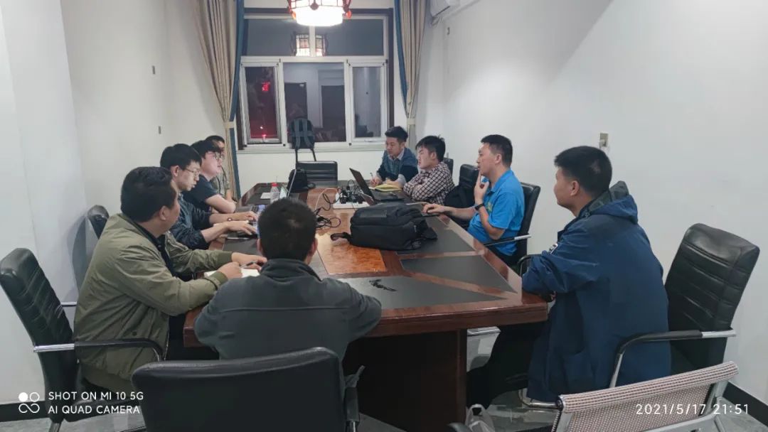 致敬！戰(zhàn)斗在風(fēng)沙中的特種裝備團隊