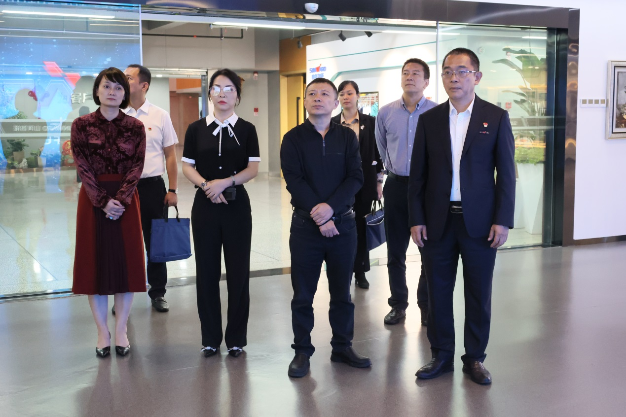 國家稅務總局征管和科技發(fā)展司調研山河智能